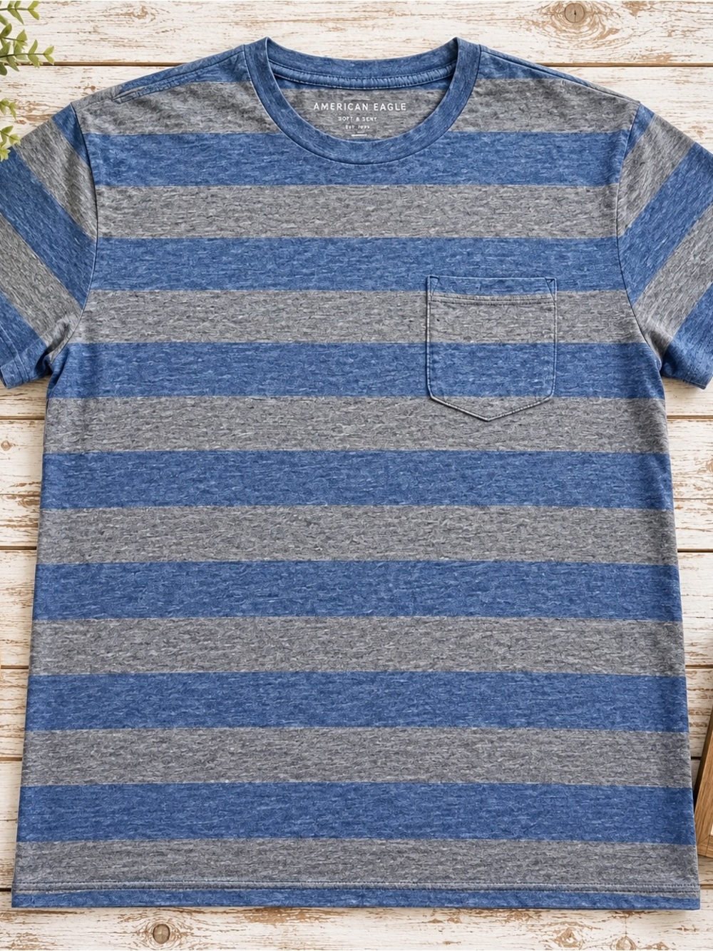 American Eagle Blue & Gray Striped T-Shirt 613